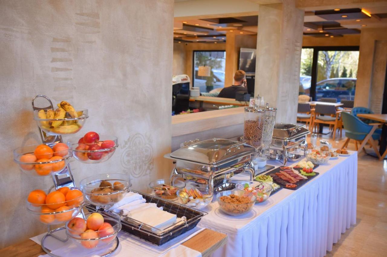 Royal Blue Wellness & Spa Zlatibor Extérieur photo